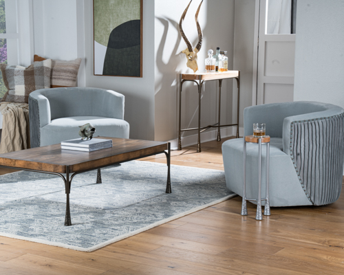 NC Furniture Manufacturer Charleston Forge Living Room Setting